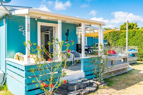 Photo of property in 28 Wood Street, Mangawhai Heads, Mangawhai, 0505