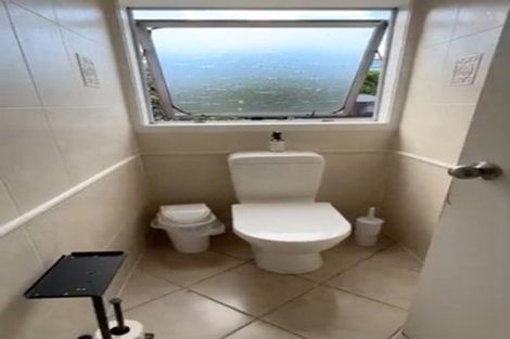 Photo of property in 24 Ayr Road, Pakuranga, Auckland, 2010