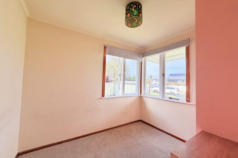 Photo of property in 14 Wharf Road, Te Atatu Peninsula, Auckland, 0610