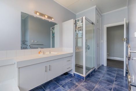 Photo of property in 12 Brogden Street, Otane, 4202