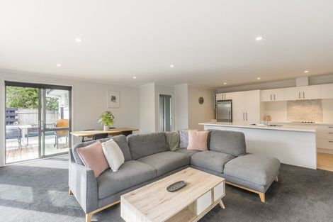 Photo of property in 27a Oriwa Street, Waikanae, 5036