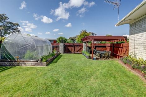 Photo of property in 182 Totara Drive, Pukete, Hamilton, 3200