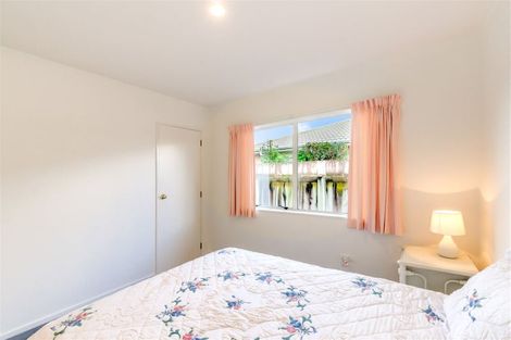 Photo of property in 9a Heihei Place, Paraparaumu, 5032