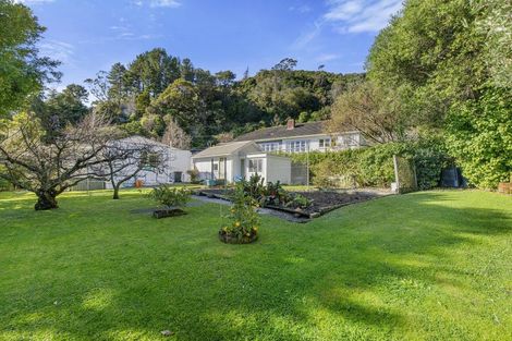 Photo of property in 62 Norton Park Avenue, Fairfield, Lower Hutt, 5011