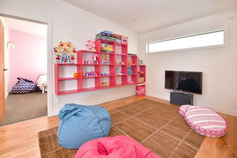 Photo of property in 118 The Circle, Manly, Whangaparaoa, 0930