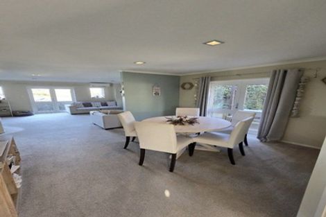 Photo of property in 11 Harwich Court, Gulf Harbour, Whangaparaoa, 0930