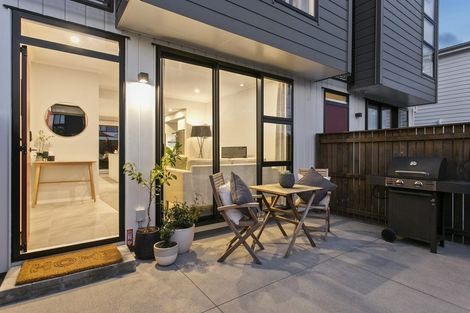 Photo of property in 7 Sacred Kingfisher Road, Hobsonville, Auckland, 0616