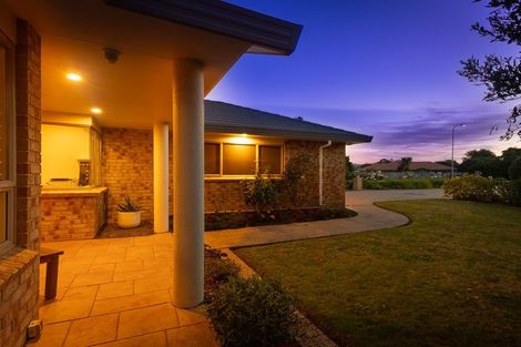 Photo of property in 39 Wood Leigh, Paraparaumu Beach, Paraparaumu, 5032