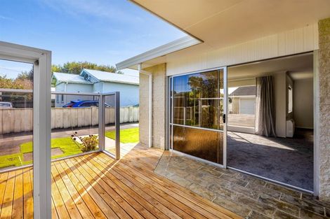 Photo of property in 18 George Street, Hawera, 4610