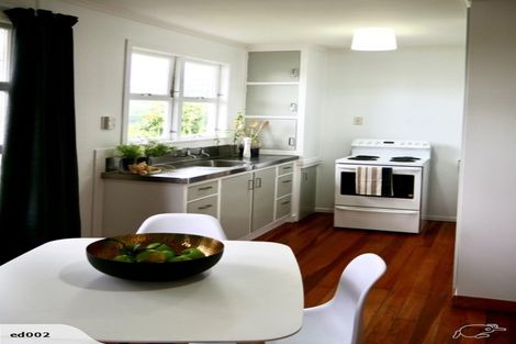 Photo of property in 5c Pembroke Street, Westown, New Plymouth, 4310