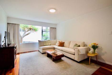 Photo of property in 130 Canongate Street, Birkdale, Auckland, 0626