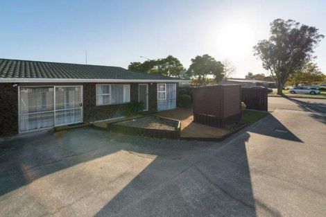 Photo of property in 718a Pioneer Highway, Takaro, Palmerston North, 4412