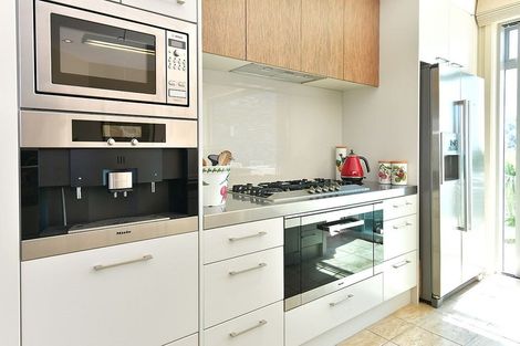 Photo of property in 25 Little Compton Mews, Snells Beach, 0920