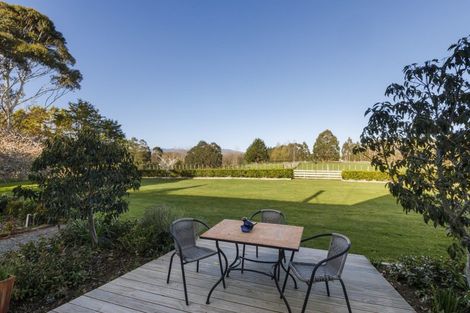 Photo of property in 906 Reid Line East, Bunnythorpe, Palmerston North, 4481
