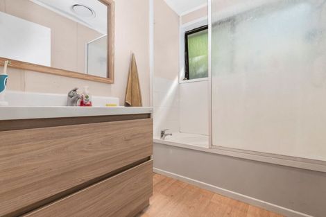 Photo of property in 12 Edward Street, Western Heights, Rotorua, 3015