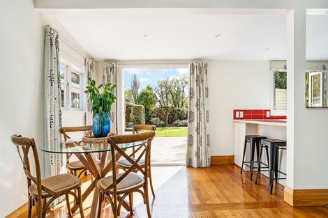Photo of property in 57 Martin Avenue, Beckenham, Christchurch, 8023