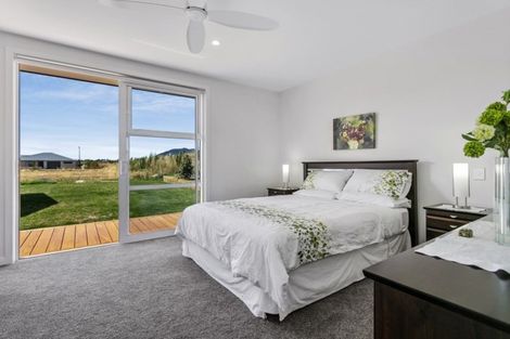 Photo of property in 12 Tuapapa Road, Wharewaka, Taupo, 3330