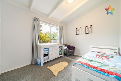 Photo of property in 34 Fenchurch Grove, Stokes Valley, Lower Hutt, 5019