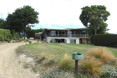 Photo of property in 23 Ngatea Road, Diamond Harbour, 8971
