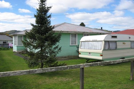 Photo of property in 26 Karaka Street, Wainuiomata, Lower Hutt, 5014