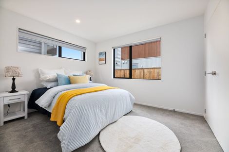 Photo of property in 2b Marina Road, Torbay, Auckland, 0630