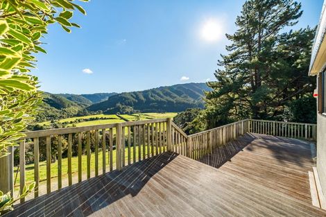 Photo of property in 1368 Akatarawa Road, Akatarawa Valley, Upper Hutt, 5372