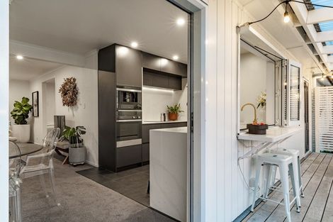 Photo of property in 34 Park Road, Carterton, 5713