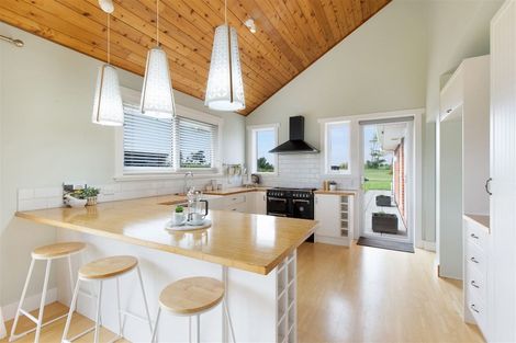 Photo of property in 12 Mapleham Drive, Pegasus, 7612