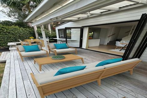 Photo of property in 1/62 Beresford Street, Bayswater, Auckland, 0622