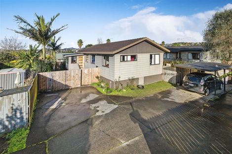 Photo of property in 1/9 Penion Drive, Flat Bush, Auckland, 2023