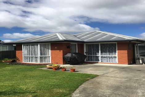 Photo of property in 11 Phoenix Lane, Northcote, Christchurch, 8052