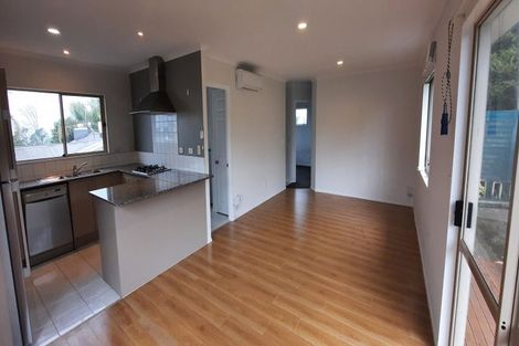 Photo of property in 2a Gallony Avenue, Massey, Auckland, 0614