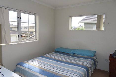 Photo of property in 27 Mulvaney Crescent, Henderson, Auckland, 0612