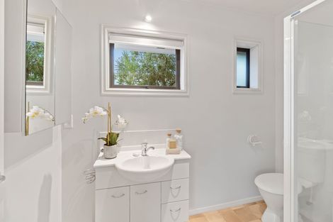 Photo of property in 308 Withells Road, Avonhead, Christchurch, 8042