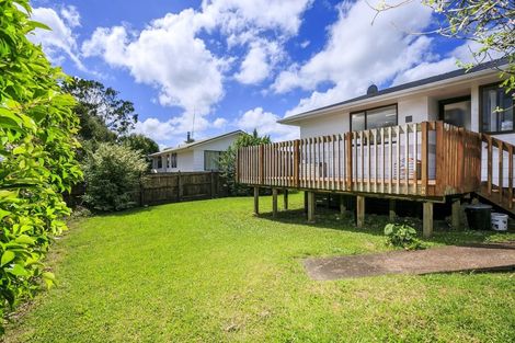 Photo of property in 4/85 Hutchinson Avenue, New Lynn, Auckland, 0600