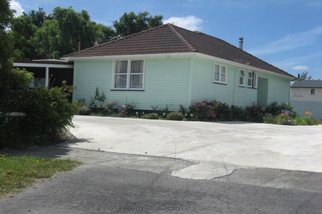 Photo of property in 25 Wilson Street, Pahiatua, 4910