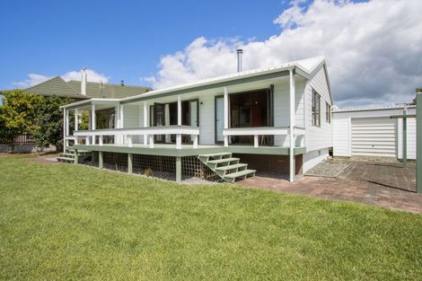 Photo of property in 59 Links View Drive, Omokoroa, 3114