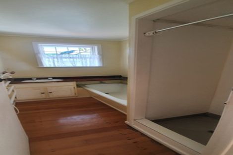 Photo of property in 29 Salem Place, Torbay, Auckland, 0630