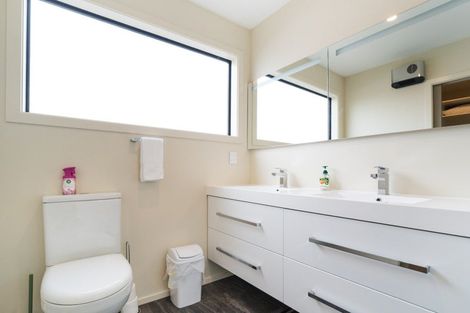 Photo of property in 18a Roy Street, Palmerston North, 4410