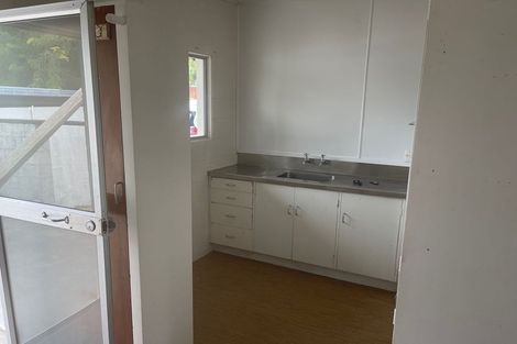 Photo of property in 2/21a Landscape Road, Papatoetoe, Auckland, 2025