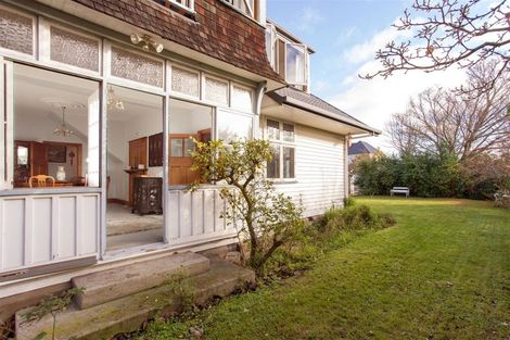 Photo of property in 8 Jacksons Road, Merivale, Christchurch, 8014