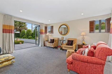Photo of property in 24 Taylors Avenue, Bryndwr, Christchurch, 8052