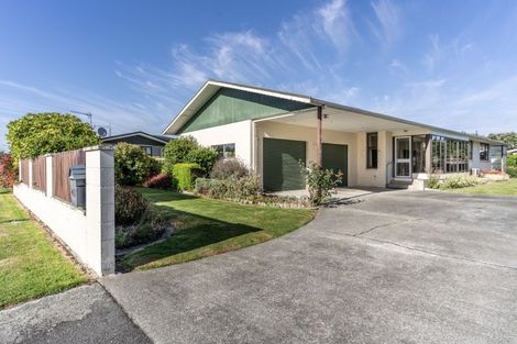 Photo of property in 41 Waterford Drive, Winton, 9720