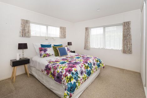 Photo of property in 9 Collie Road, Pukekohe, 2120