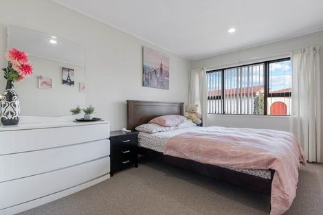 Photo of property in 106b Beach Road, Pahurehure, Papakura, 2113