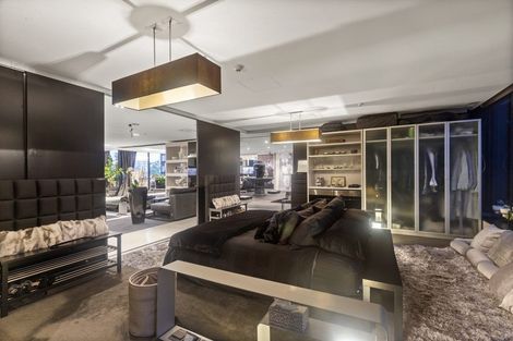 Photo of property in 3a/2 Saint Martins Lane, Grafton, Auckland, 1010