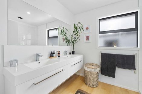 Photo of property in 53 Risinghurst Terrace, Lower Shotover, Queenstown, 9304