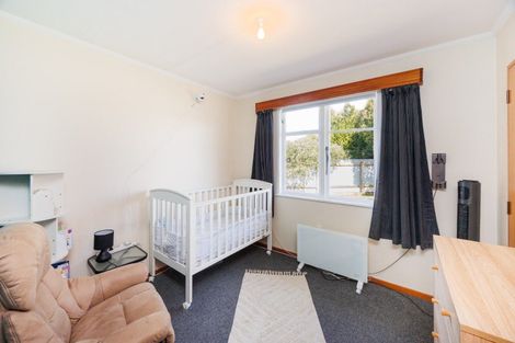 Photo of property in 34 Ruamahanga Crescent, Terrace End, Palmerston North, 4410