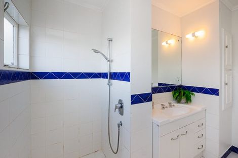 Photo of property in 19 Sheffield Street, Awapuni, Palmerston North, 4412