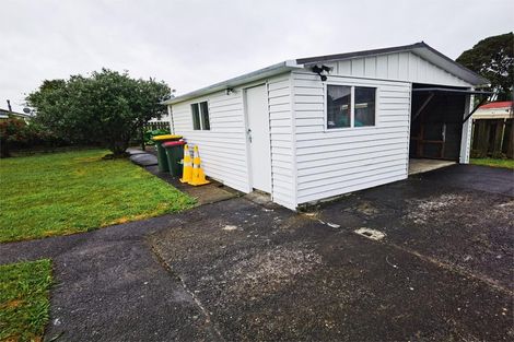 Photo of property in 4 Marybeth Place, Rosehill, Papakura, 2113